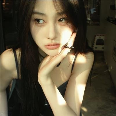 克莱尔的相机